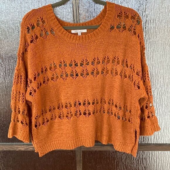 EUC Cosy Casual cropped sweater with open knit. Size s/m. - Picture 1 of 4